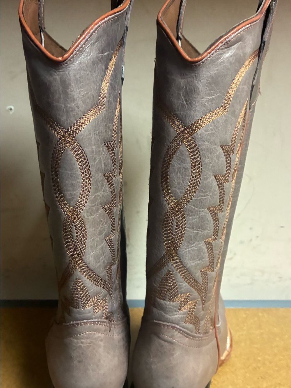 Circle G by Corral L6335 Women’s 7 M Sand Embroidered Snip Toe Cowboy Boots - Picture 4 of 7